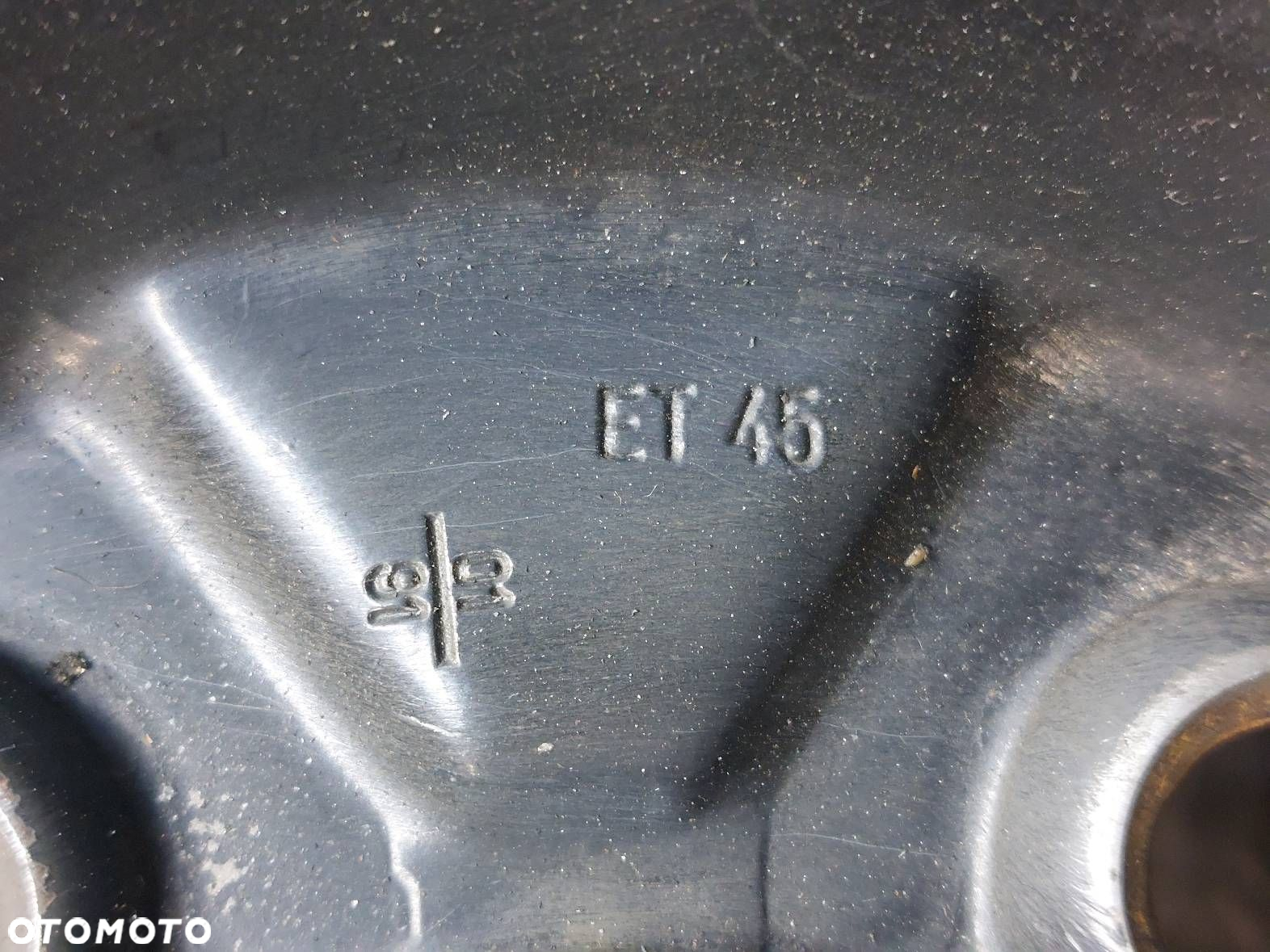 DOJAZDÓWKA 4X100 3,5Jx14 ET35 FI57,1 105/70R14 UNIROYAL VOLKSWAGEN - 3