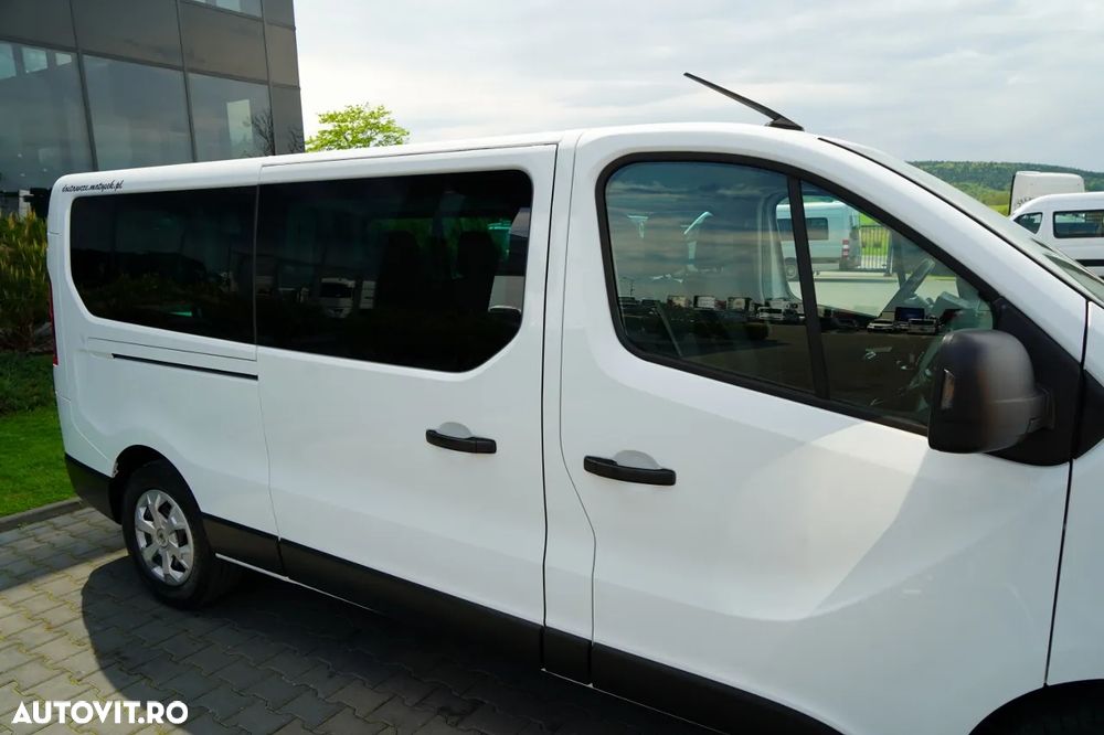 Renault TRAFIC III / AUTOBUS / 9 LOCURI / PRIMUL PROPRIETAR / DEALER POLONESE / 2022 / - 14