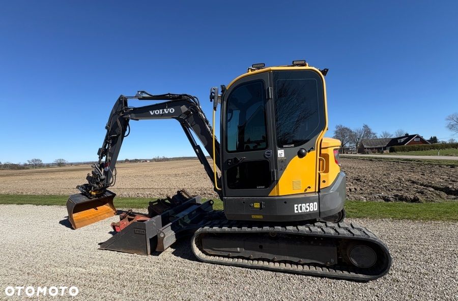Volvo ECR58D - 4