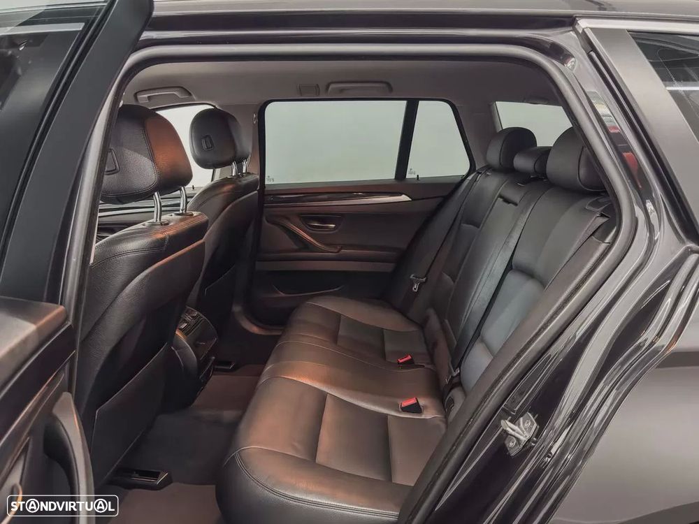 BMW 520 d Line Luxury Auto - 19