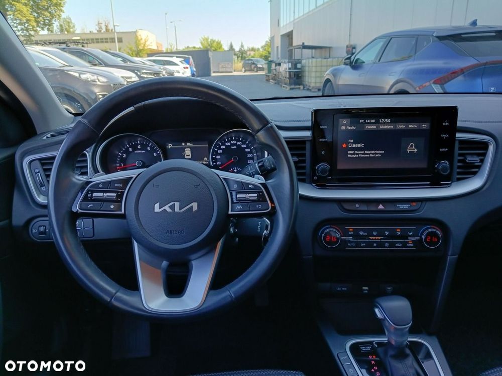 Kia XCeed - 13