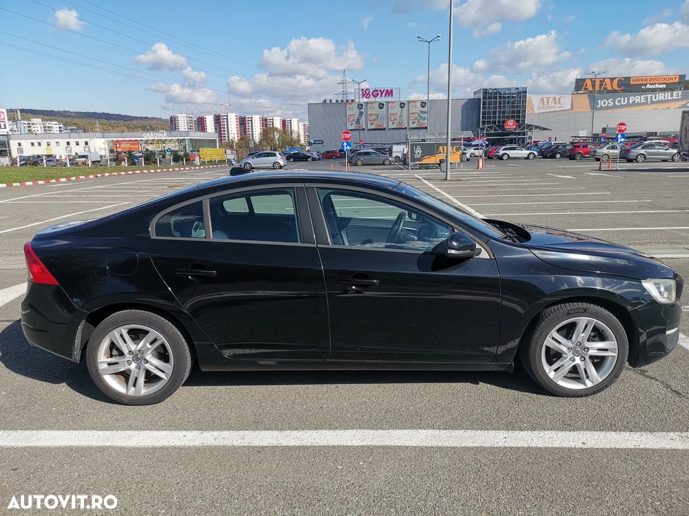 Volvo S60 D3 Geartronic Kinetic - 3