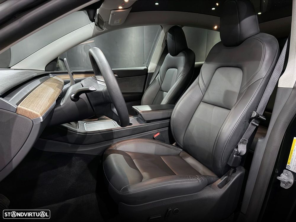 Tesla Model Y Standard - 18