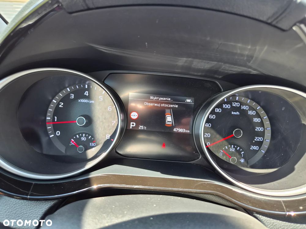 Kia Ceed 1.5 T-GDI DCT7 OPF Platinum Edition - 32