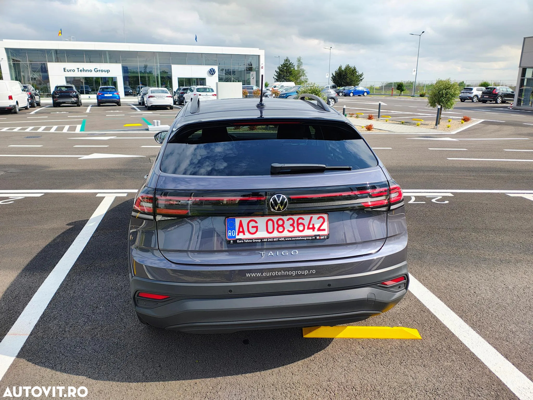 Volkswagen Taigo 1.0 TSI DSG Life - 6