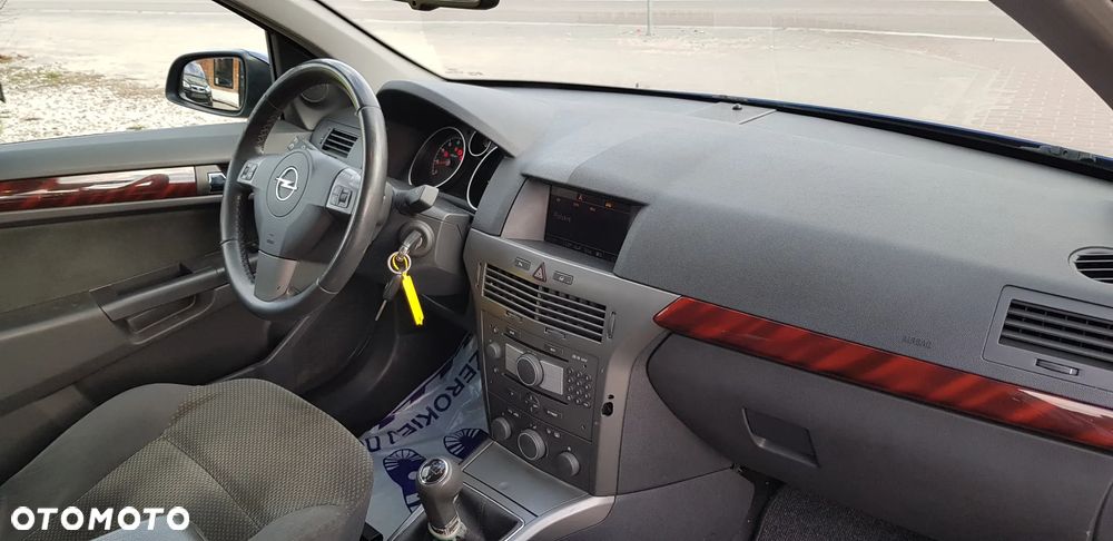 Opel Astra 1.6 NAVI - 13
