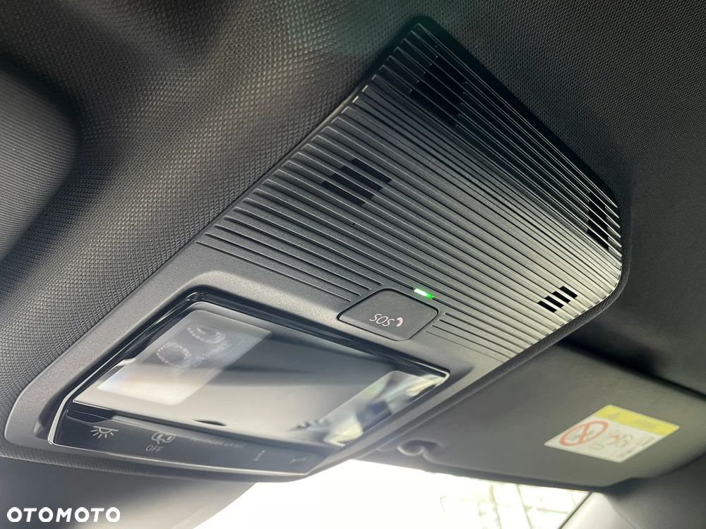 Volkswagen Golf 1.5 eTSI EVO Style DSG - 35