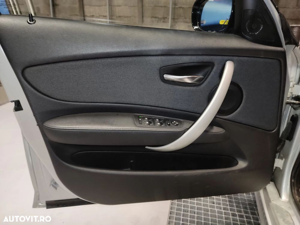 BMW Seria 1 123d DPF Aut. Edition Sport - 10
