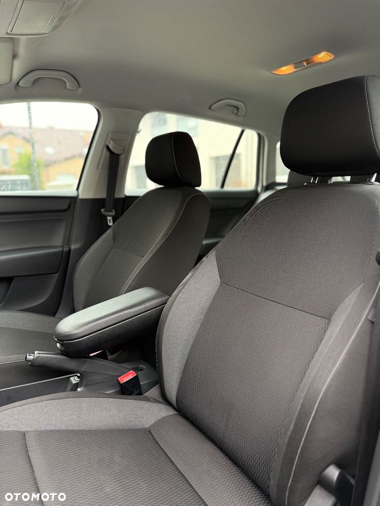 Skoda RAPID 1.2 TSI Ambition Green tec - 12