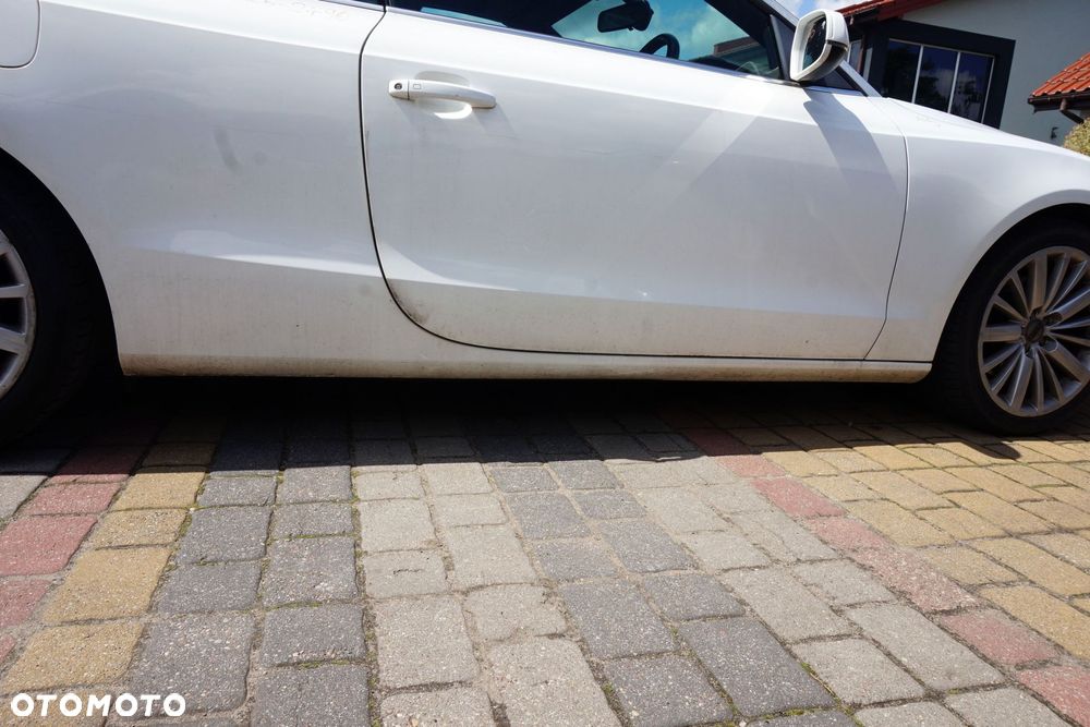 ĆWIARTKA PRÓG SŁUPEK PRAWY A5 I 8T CABRIO LY9C  AUDI 2007-2016 - 1