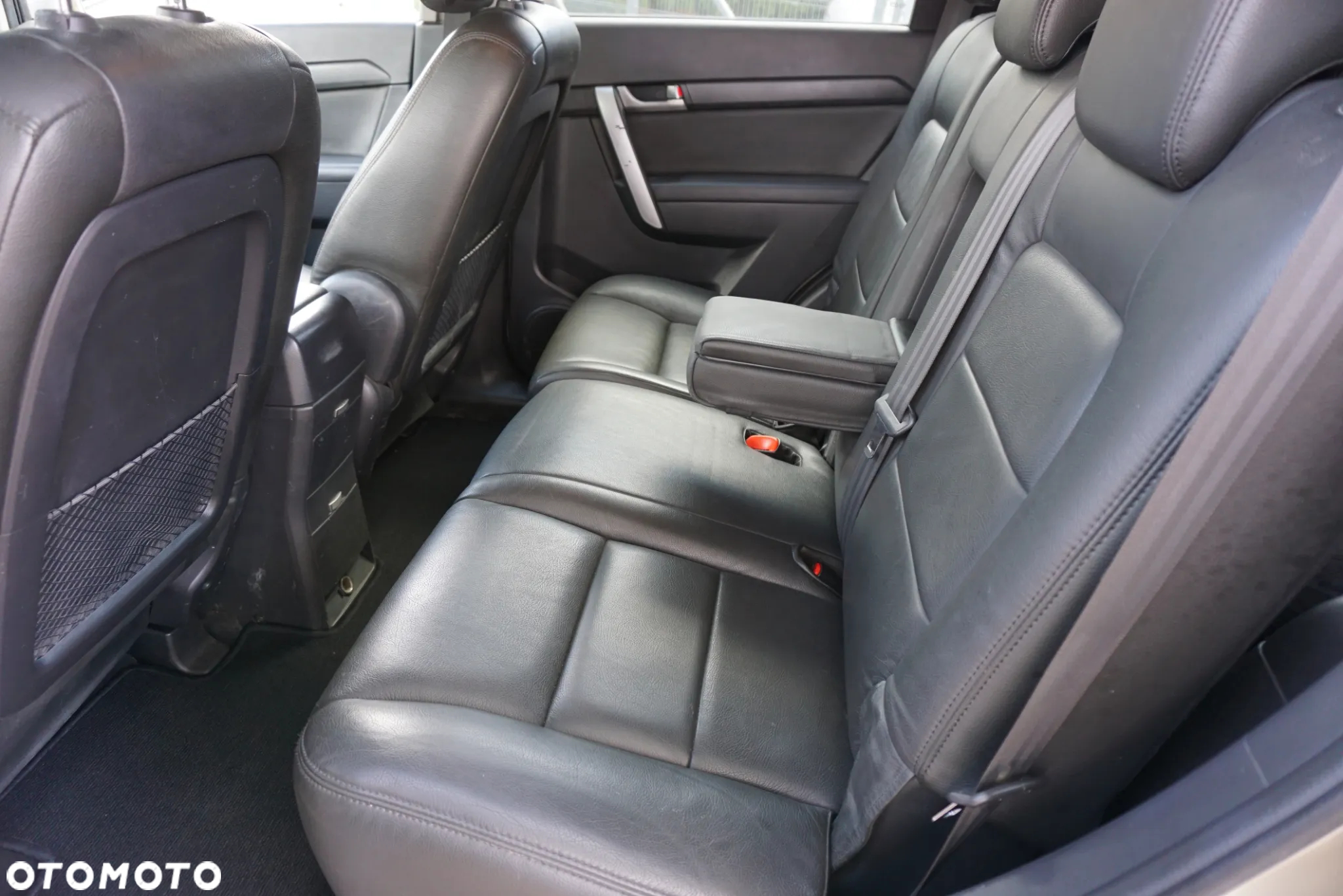 Chevrolet Captiva 2.0 d LS 5os 2WD - 10