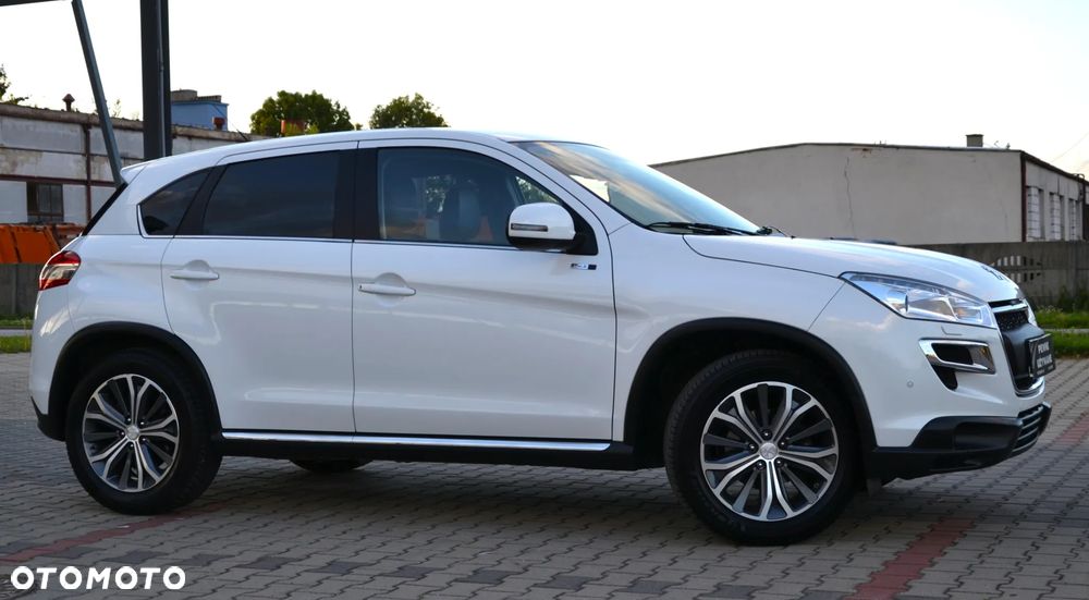 Peugeot 4008 - 16