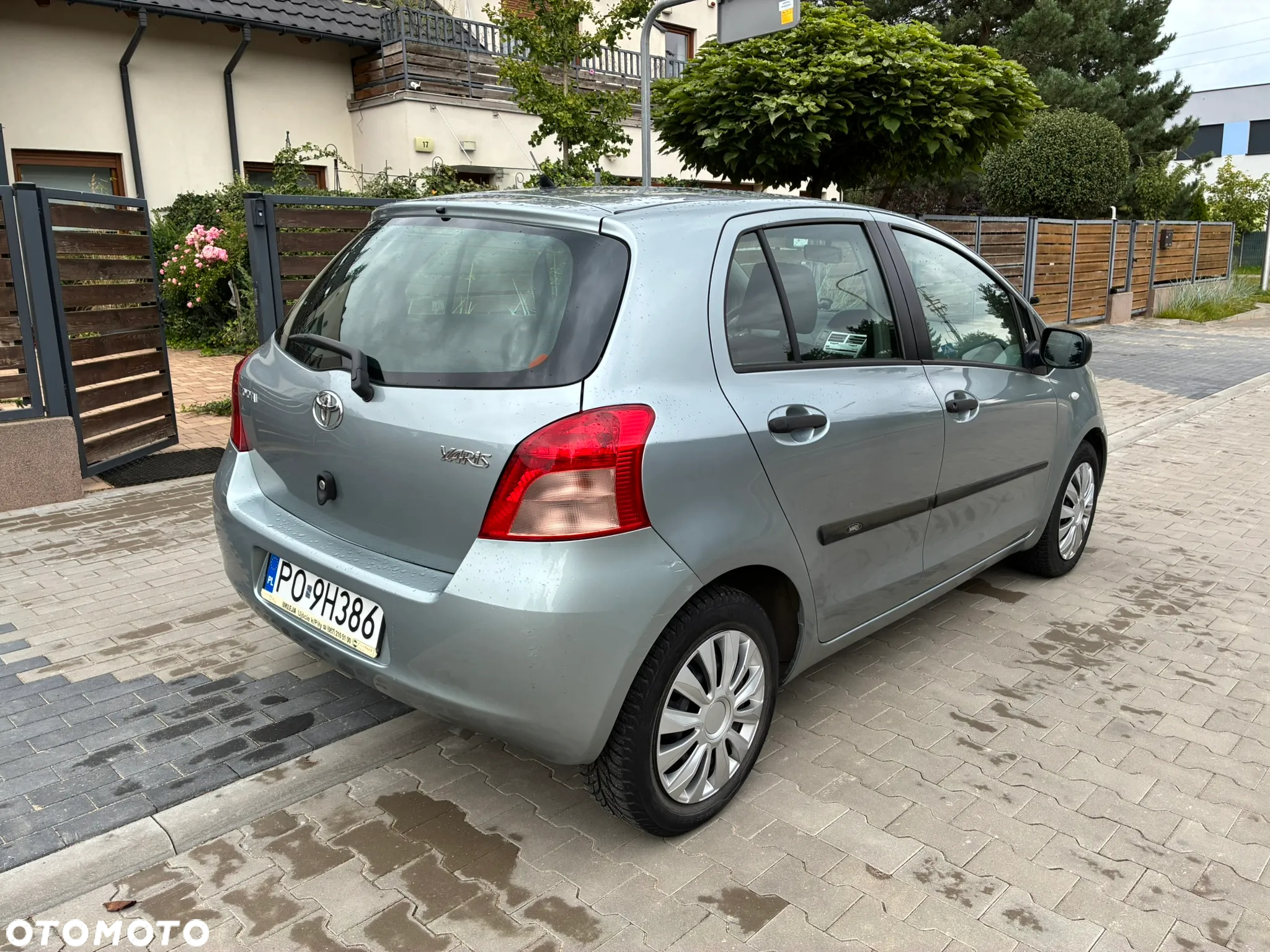 Toyota Yaris - 6