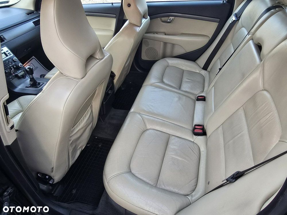 Volvo V70 - 20