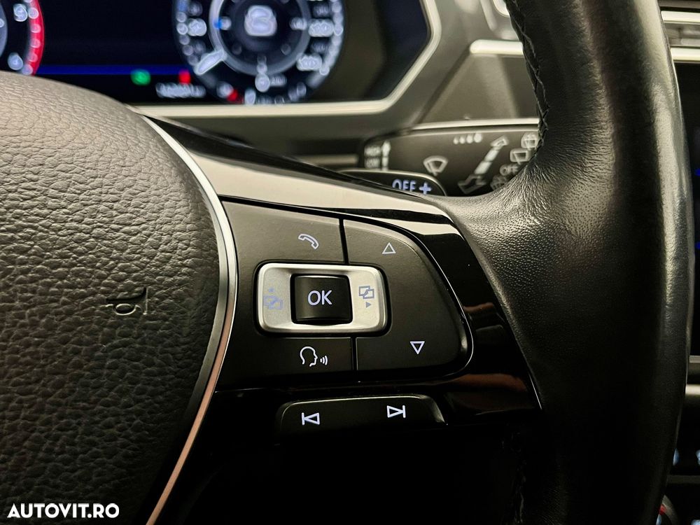 Volkswagen Tiguan - 30