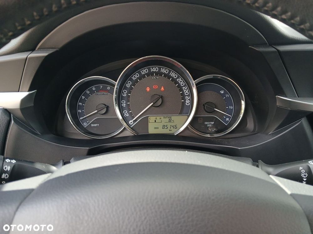 Toyota Corolla 1.6 Premium EU6 - 29