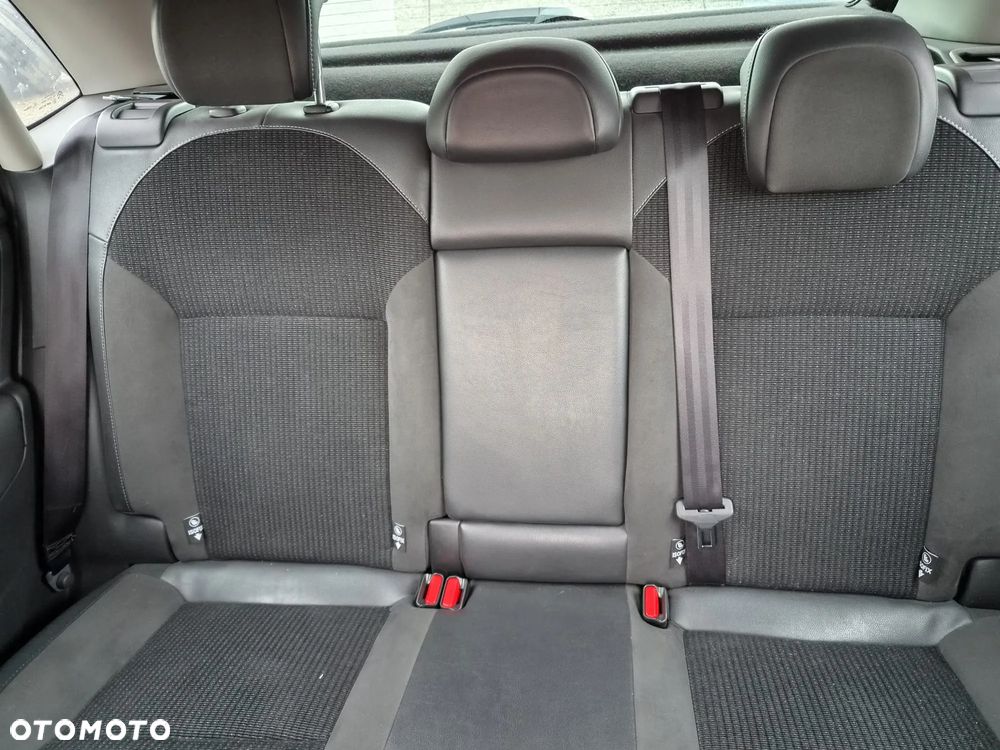 Citroën C4 2.0 BlueHDi Shine S&S - 4
