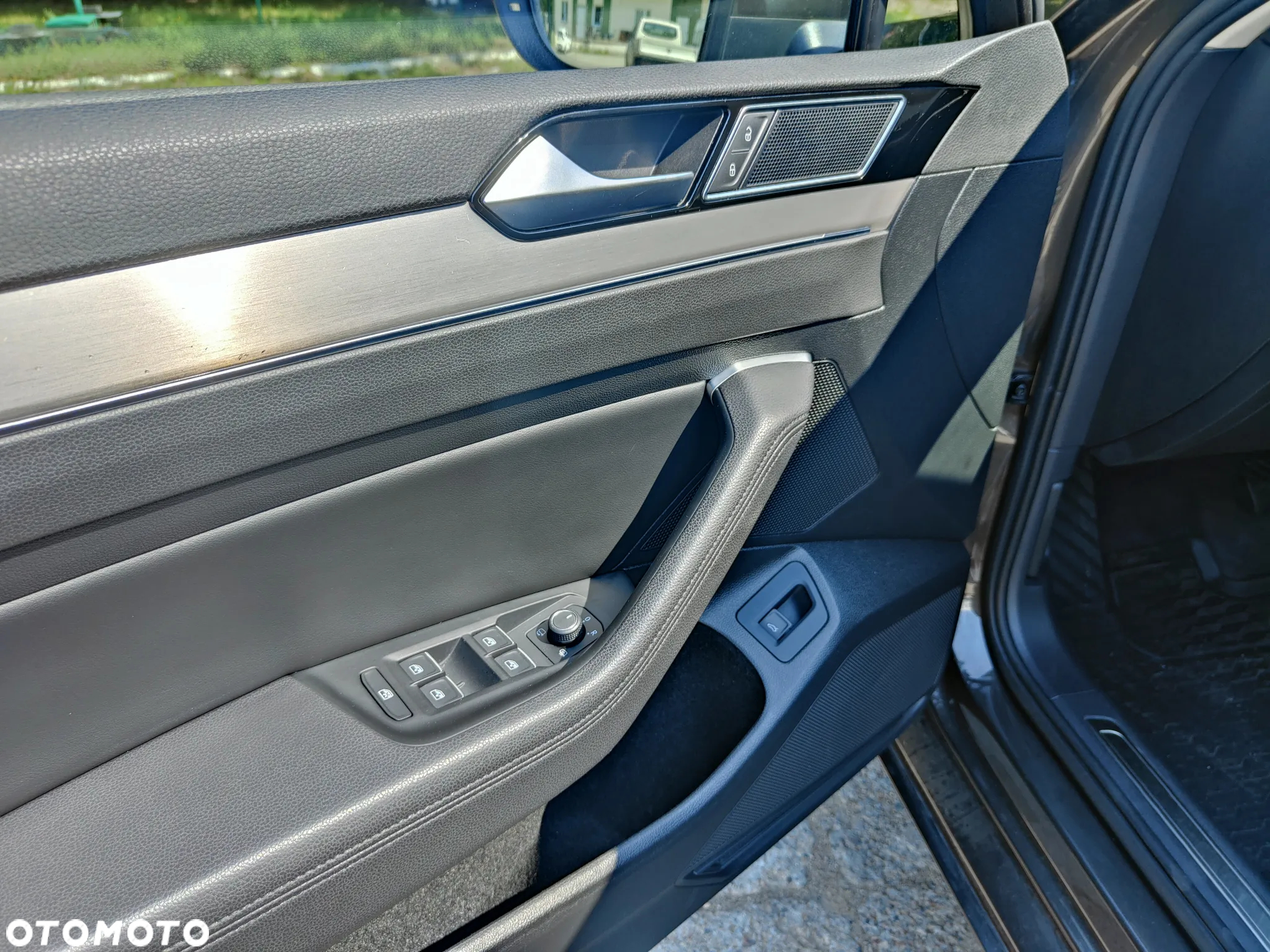 Volkswagen Passat 2.0 TDI SCR Comfortline DSG - 22