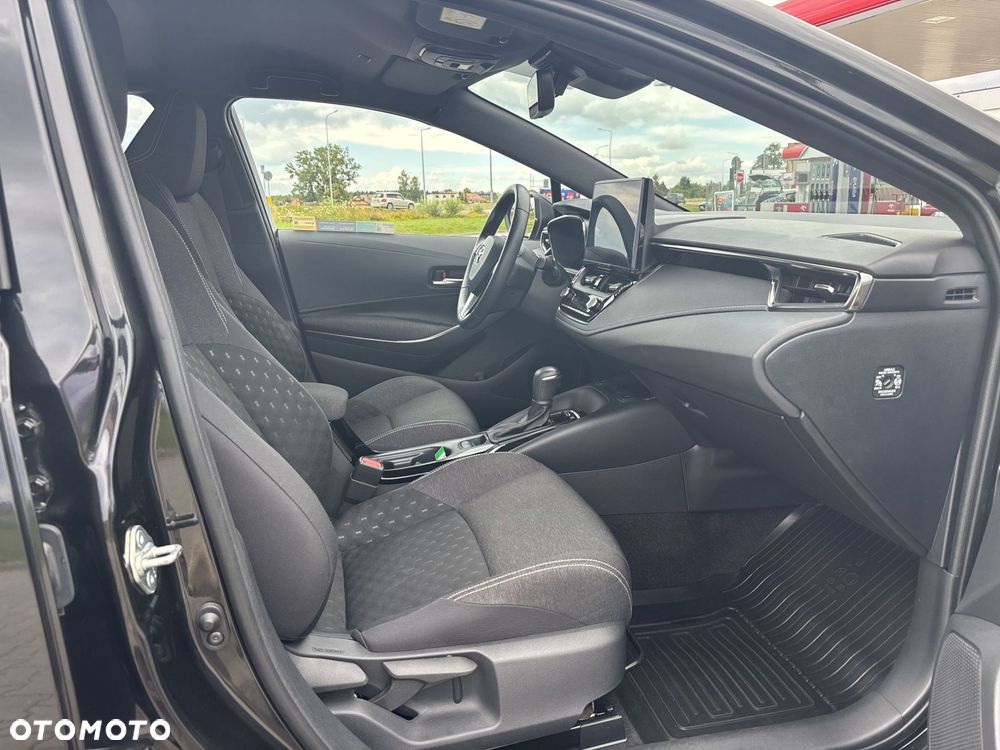 Toyota Corolla 1.8 Hybrid Comfort - 16