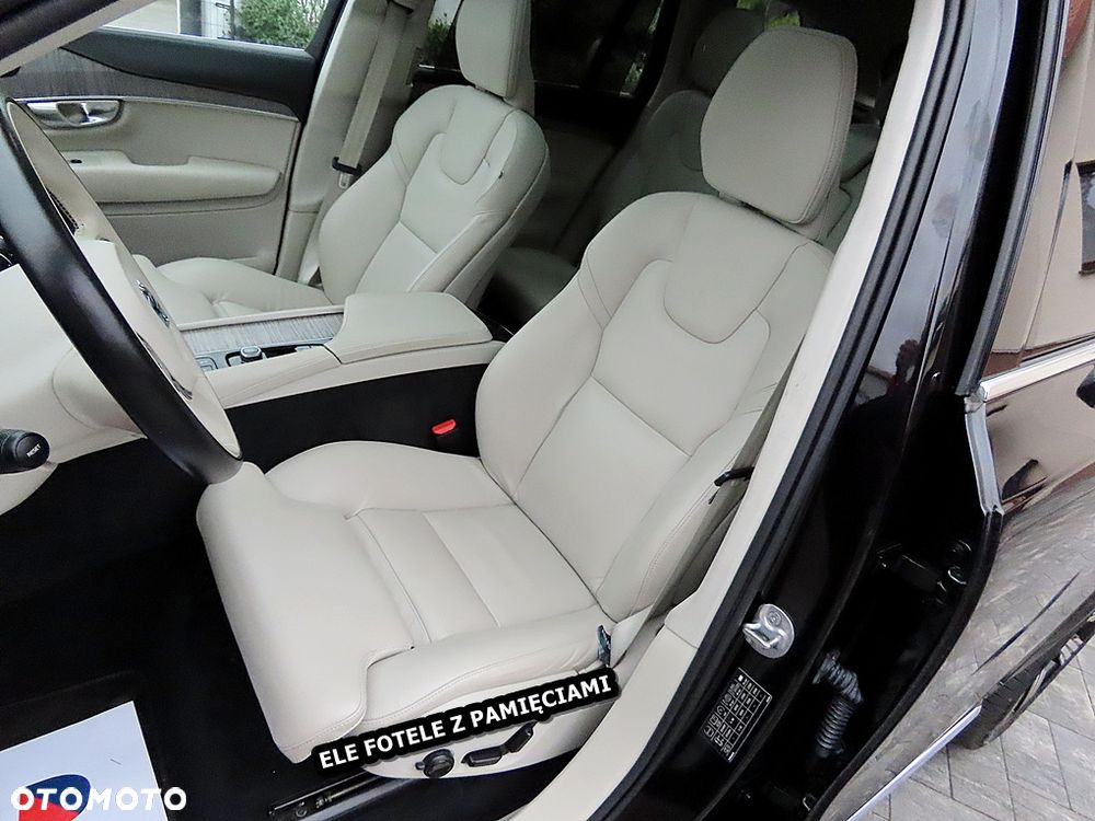 Volvo XC 90 B5 D AWD Ultimate Bright - 23