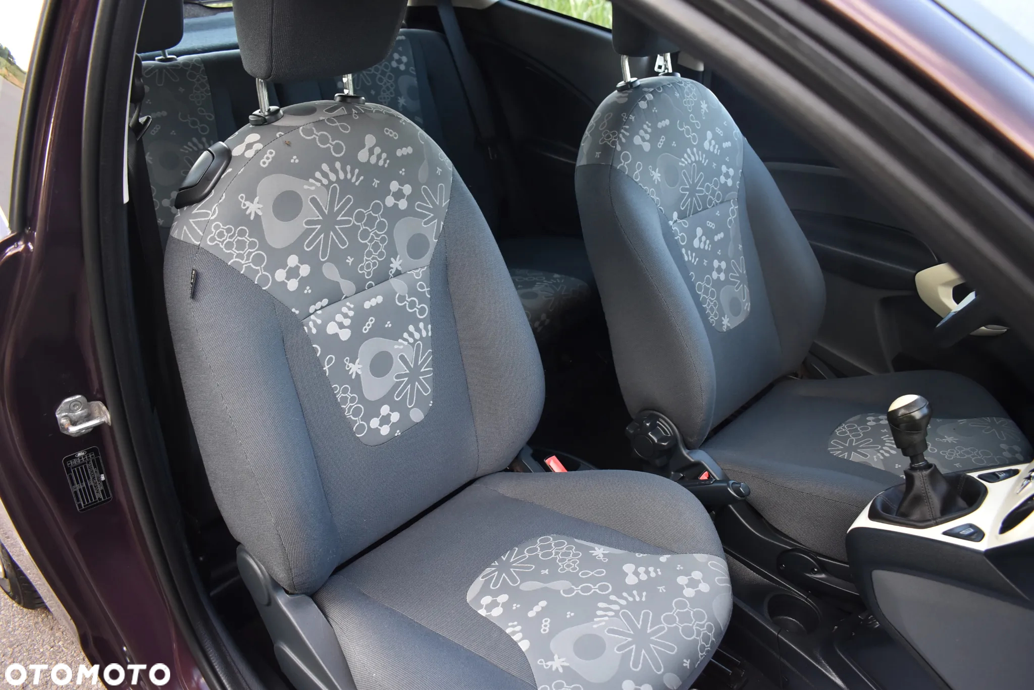 Ford KA - 26