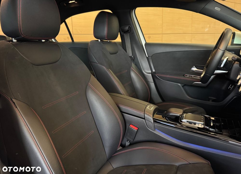 Mercedes-Benz Klasa A 200 AMG Line 7G-DCT - 9