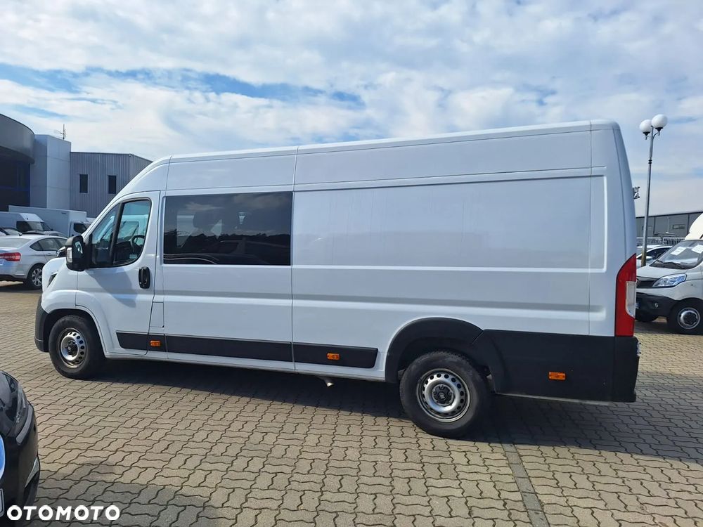 Fiat Ducato L4H2 brygadówka / doka / 7 osób / hak 3t / kamera / czujniki / nowa buda - 3