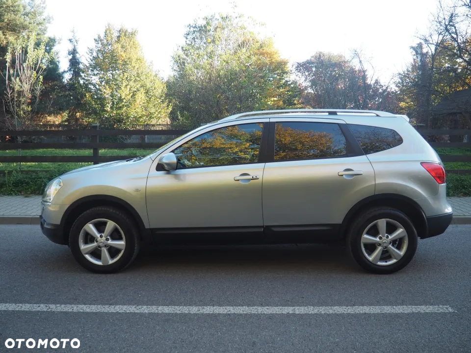 Nissan Qashqai+2 2.0 Tekna Premium - 22
