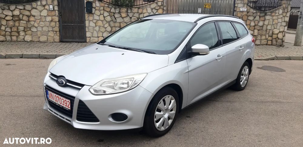 Ford Focus Turnier 1.6 Ti-VCT Champions Edition - 15