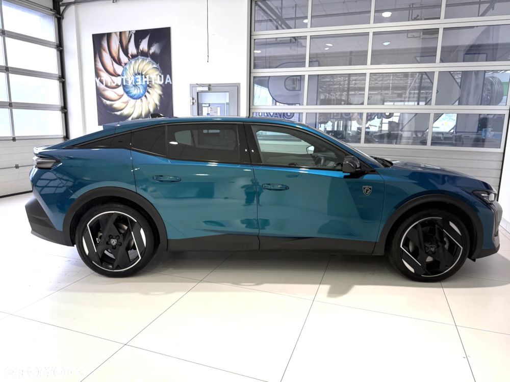 Peugeot 408 1.6 Plug-In Hybrid 180 GT EAT8 - 5