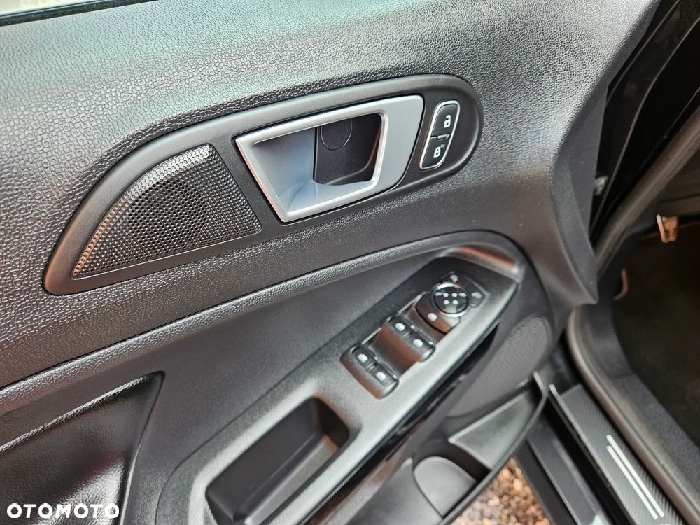 Ford EcoSport 1.0 EcoBoost ST-Line Black ASS - 10