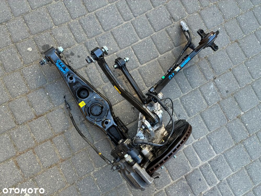 Kia Sorento IV 4 MQ4 2.2 D Zwrotnica tył prawy zawieszenie wahacz - 3