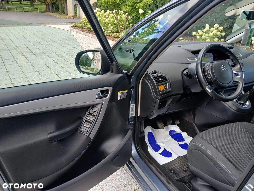 Citroën C4 Picasso - 16
