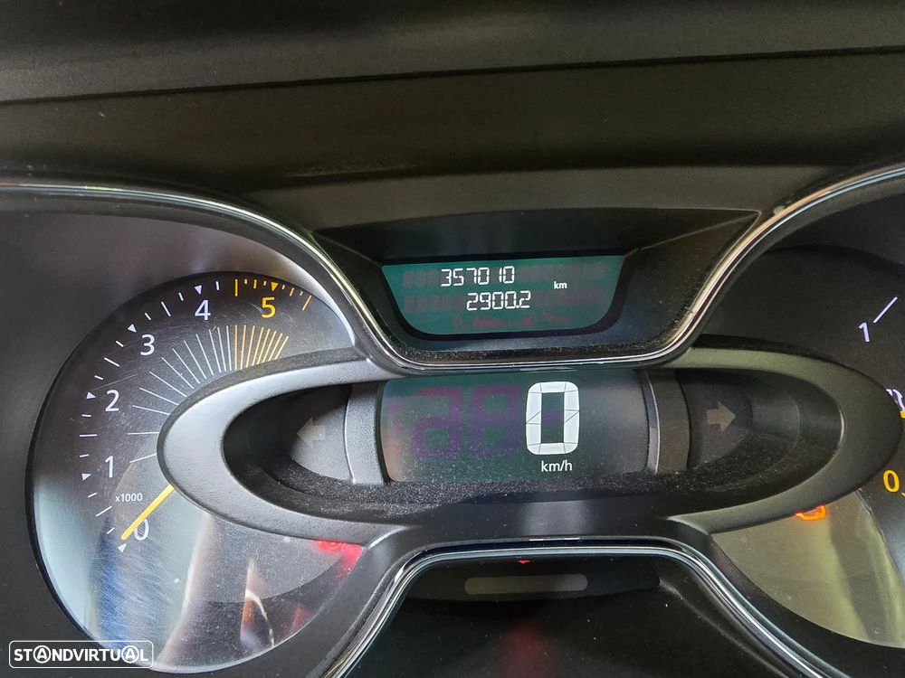 Renault Captur 1.5 dCi Exclusive - 10