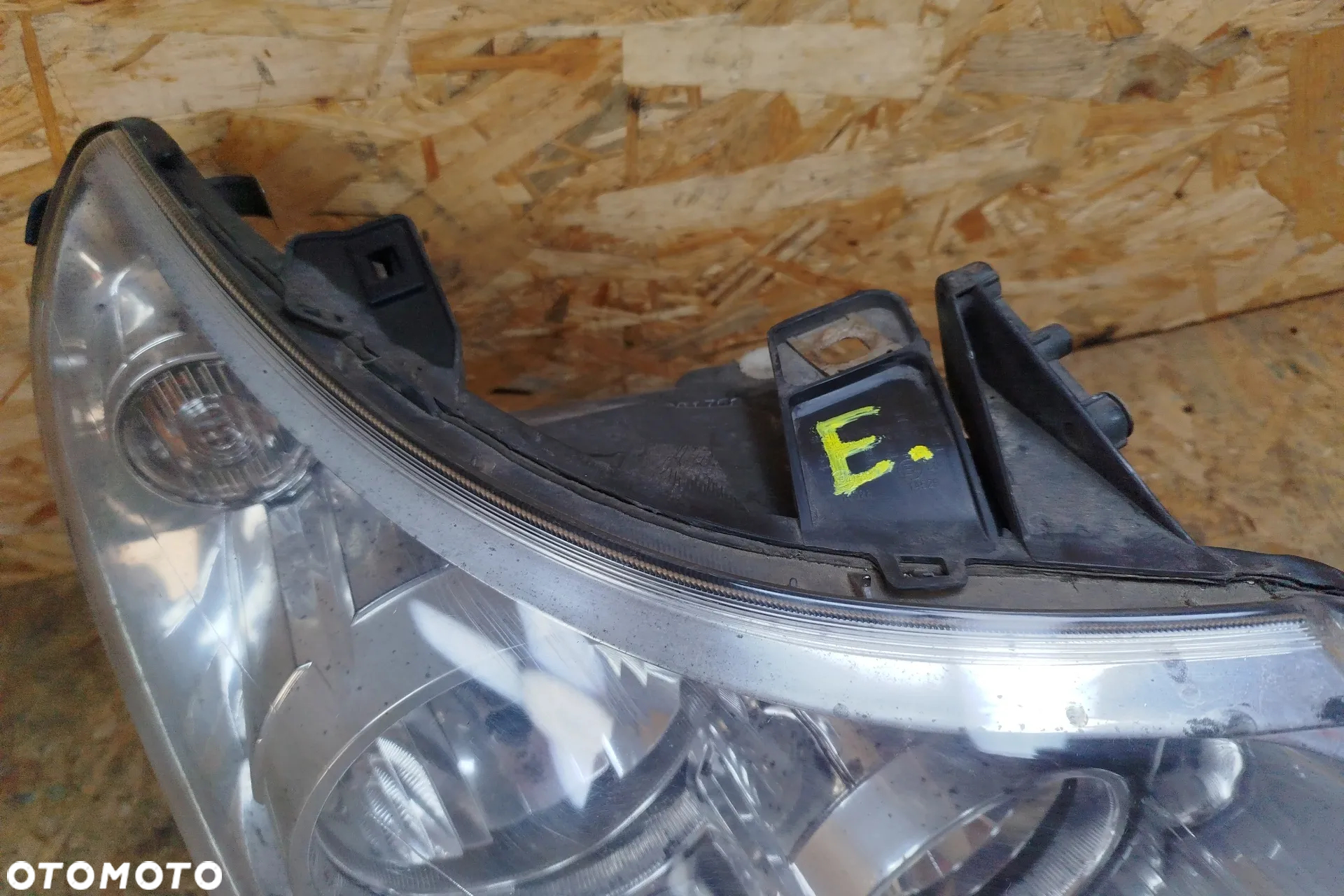 lampa przód prawa kompletna 8PIN NR."E" do Fiat ducato III Boxer Jumper II 06-14r, dość ładna, EUROPA - 3
