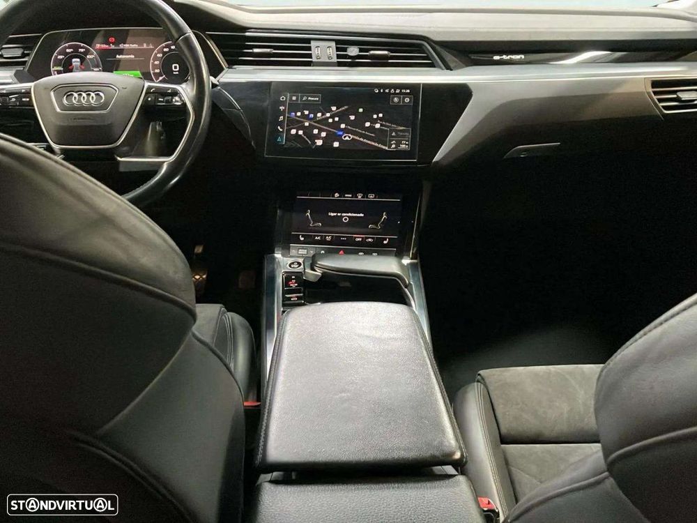 Audi e-tron - 10