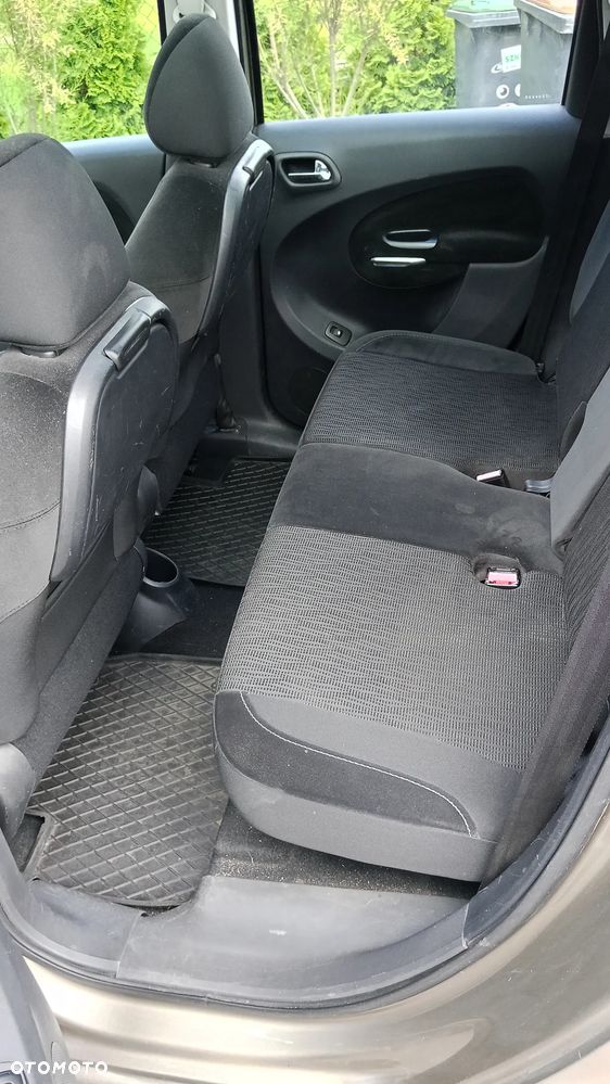 Citroën C3 Picasso e-HDi 90 FAP EGS6 Exclusive - 12