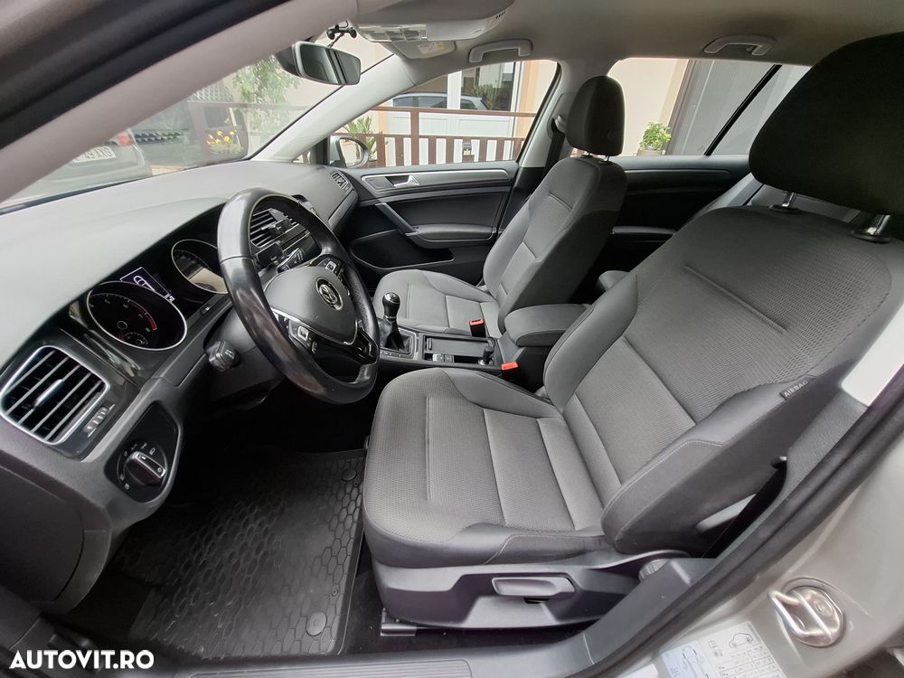 Volkswagen Golf 1.5 TSI Comfortline - 23