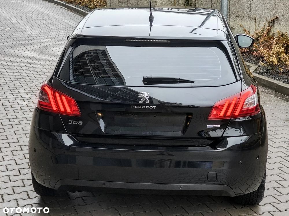Peugeot 308 - 3