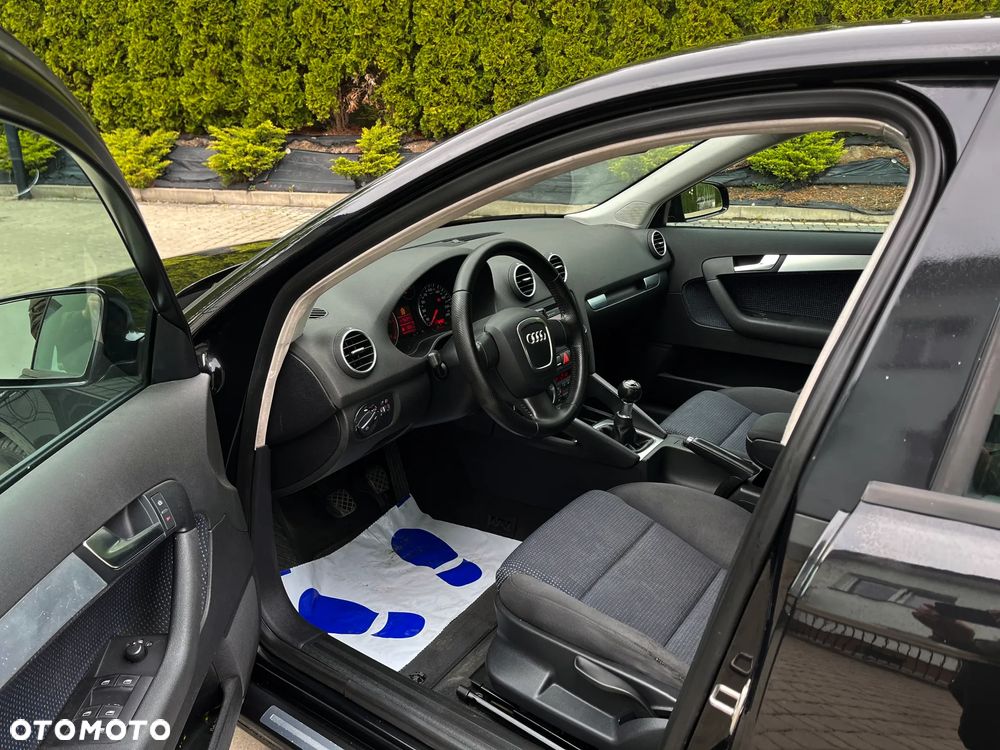 Audi A3 Sportback - 7