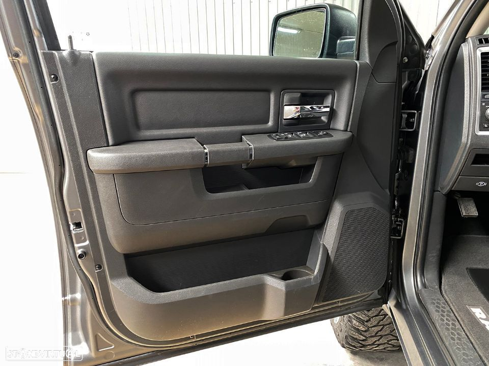 Dodge RAM 1500 5.7 V8 Hemi Sport OFFROAD - 42