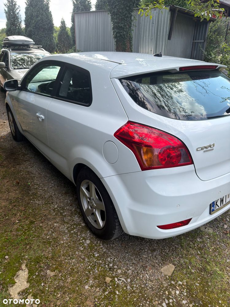 Kia ProCeed 1.4 CVVT Edition 7 - 4