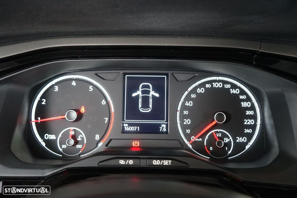 VW Polo 1.0 TSI R-Line - 24