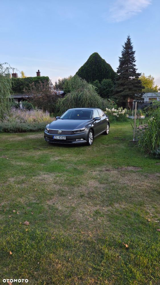 Volkswagen Passat 2.0 TDI BMT Highline - 30