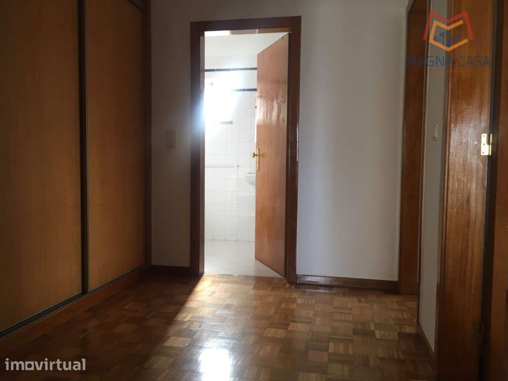 T1 com garagem Alto Faia II, Telheiras, Lisboa - Grande imagem: 3/10