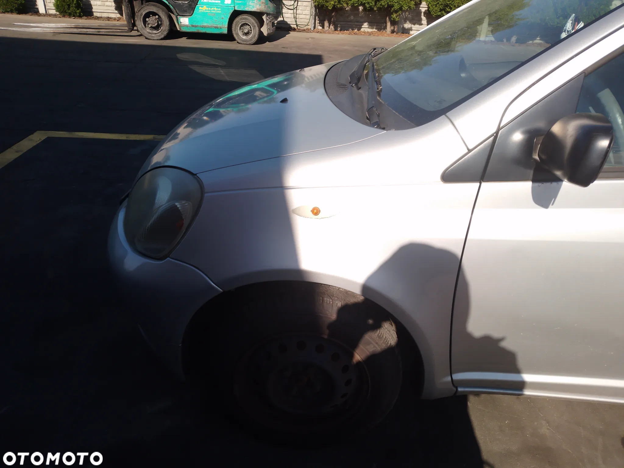 TOYOTA YARIS I 99-03 1SZ-FE 1.0 16V KOLOR 199 MASKA - 5