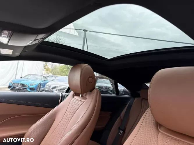 Mercedes-Benz E - 18