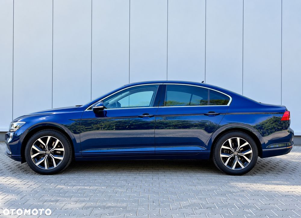 Volkswagen Passat 2020 photo 2