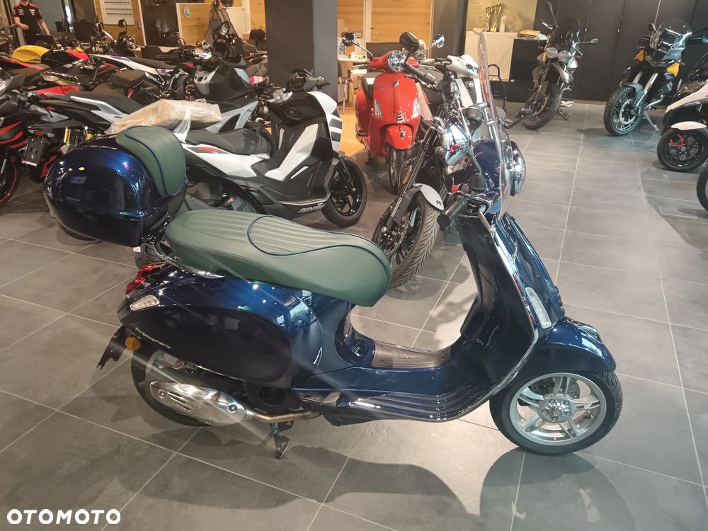 Vespa Primavera - 2