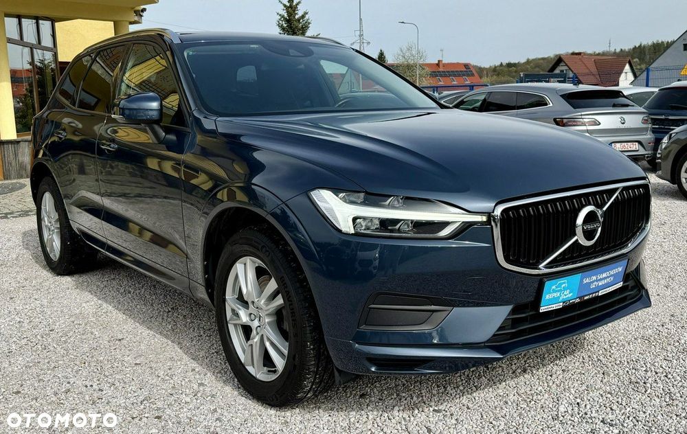 Volvo XC 60 D4 AWD Momentum Pro - 2